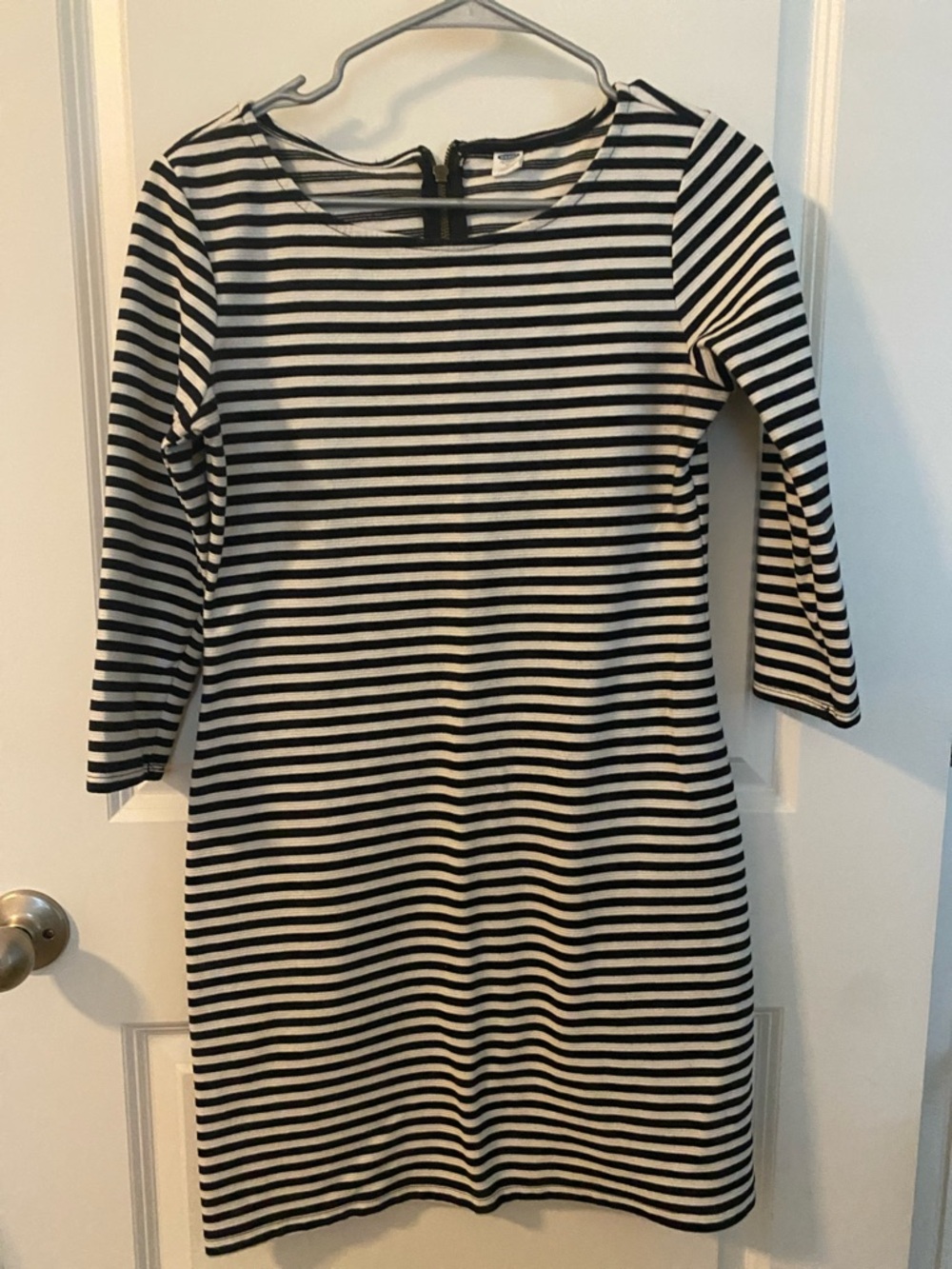 Old Navy Black and White Striped Long Sleeve Dress